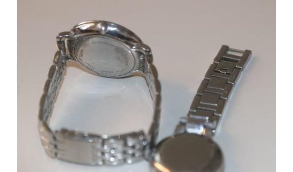 2 div horloges FOSSIL, werking niet gekend, met gebruikssporen